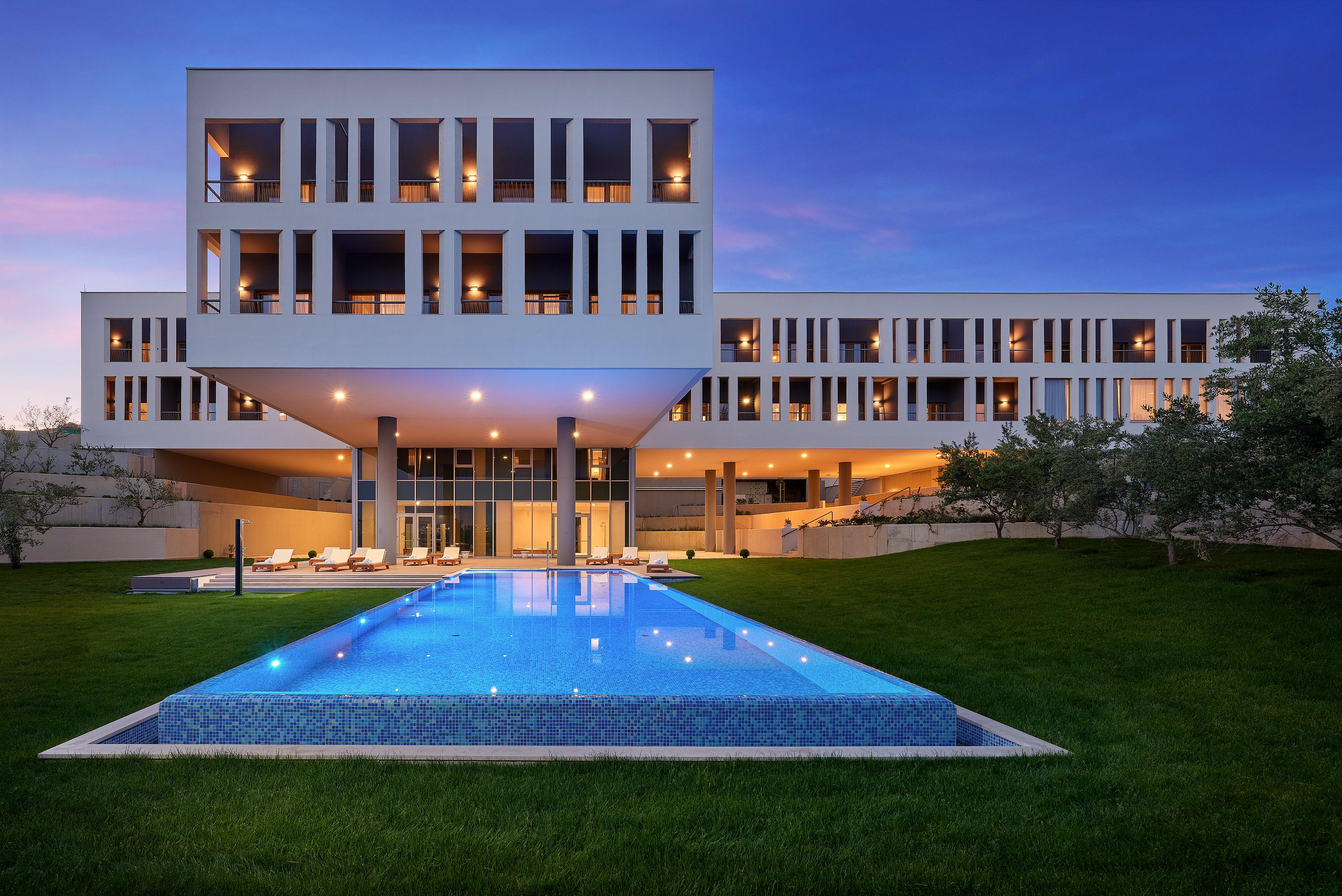 Hotel Salona Palace מראה חיצוני תמונה