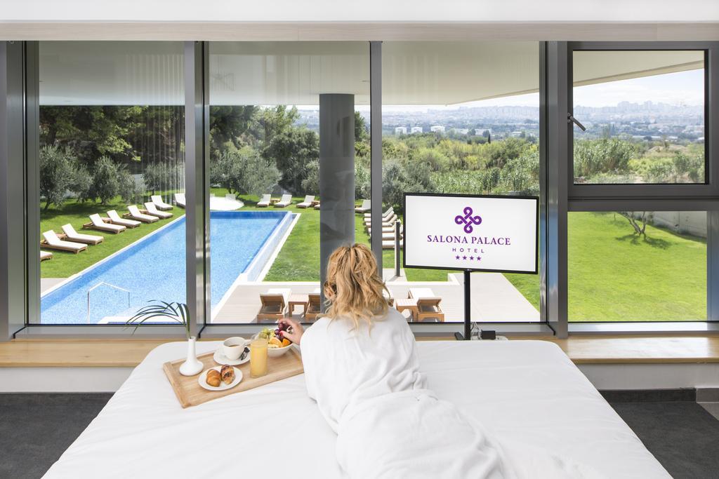 Hotel Salona Palace מראה חיצוני תמונה